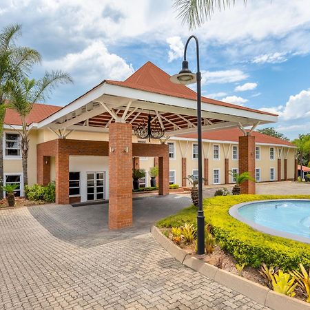 Protea Hotel By Marriott Nelspruit Mbombela Exterior foto